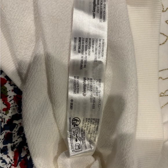 Disney Paris Sweatshirt - Picture 7 of 10